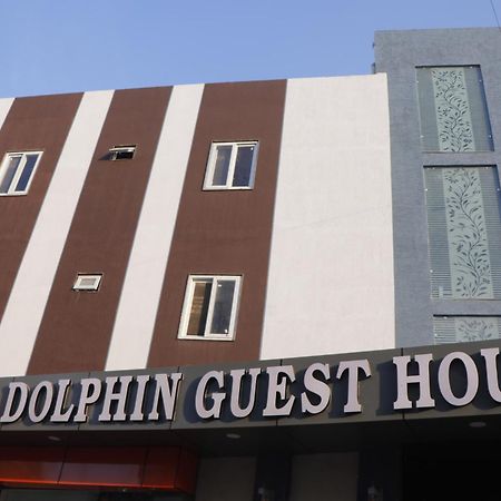Dolphin Guest House Матура Екстериор снимка